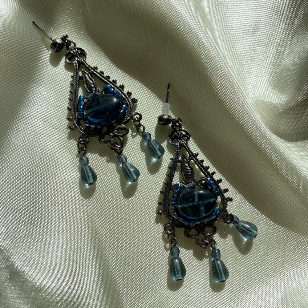 Blue Crystal Filigree Earrings